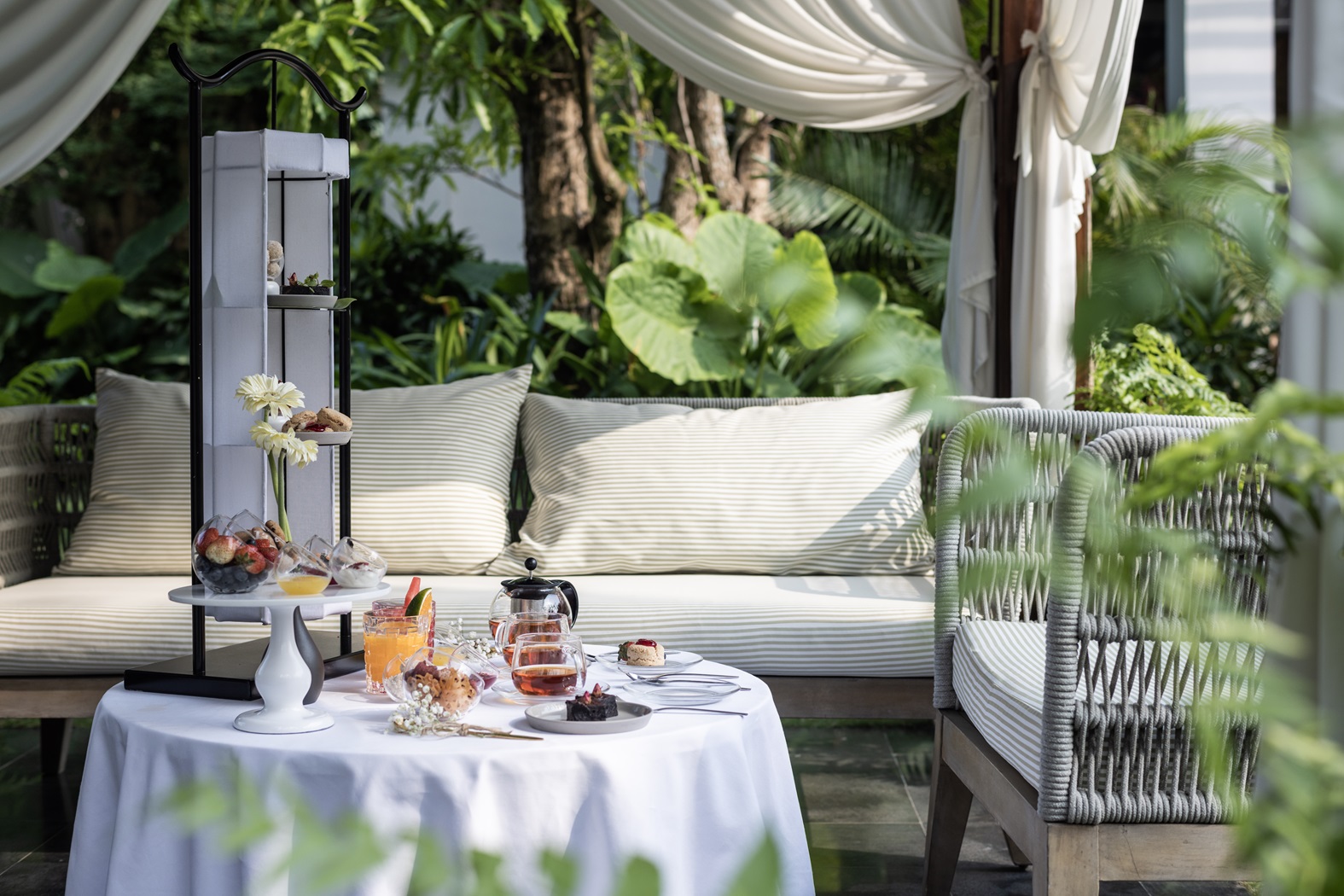 Central Vietnam Retreat: Indulgence in Da Nang and Hoi An 